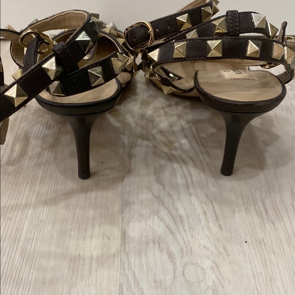 Valentino Leopard Print Studded Women's Shoes - Picture 2 of 4